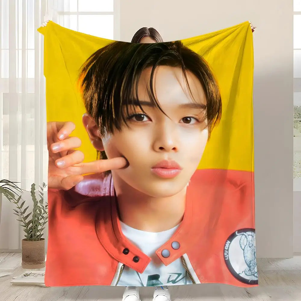 K-POP RIIZE Throw Soft Coral Fleece Blanket